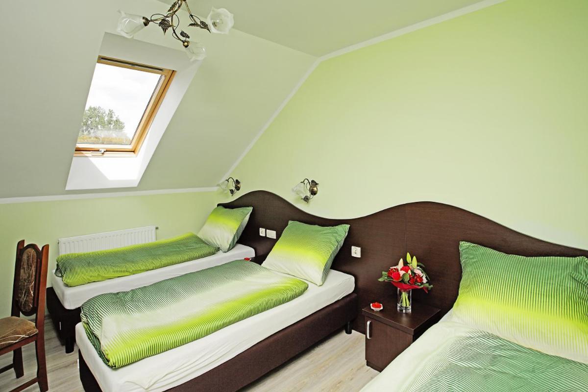Hotel Albatros Wasosz Экстерьер фото